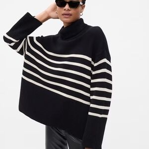 GAP Black and Cream Striped Turtleneck Sweater